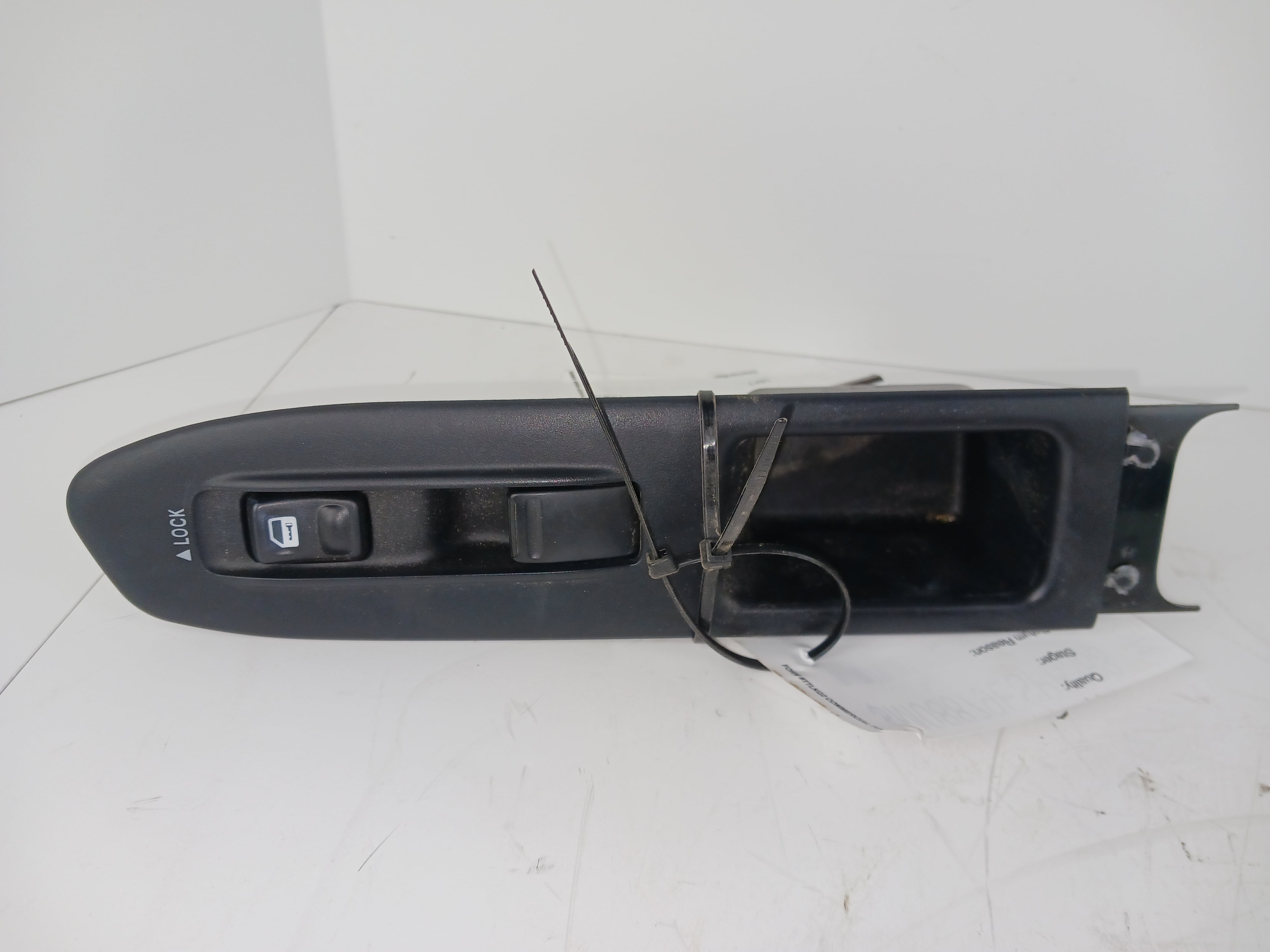 Pre-Owned 2006 Subaru Forester RH Right Passenger Side Front Window Switch OEM (Good)