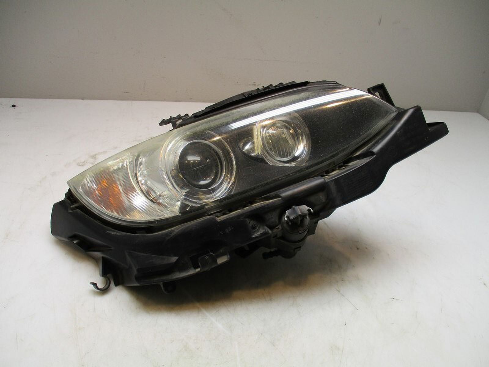 Pre-Owned 2007-2010 BMW 335i RH Passenger HID Adaptive Headlight Assembly OEM (Good)