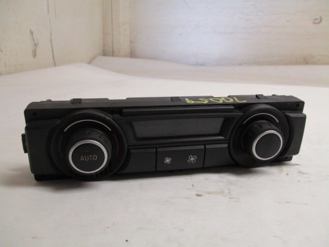 Pre-Owned 2007-2013 BMW X5 Rear Automatic Climate Temperature Control OEM LKQ (Good)