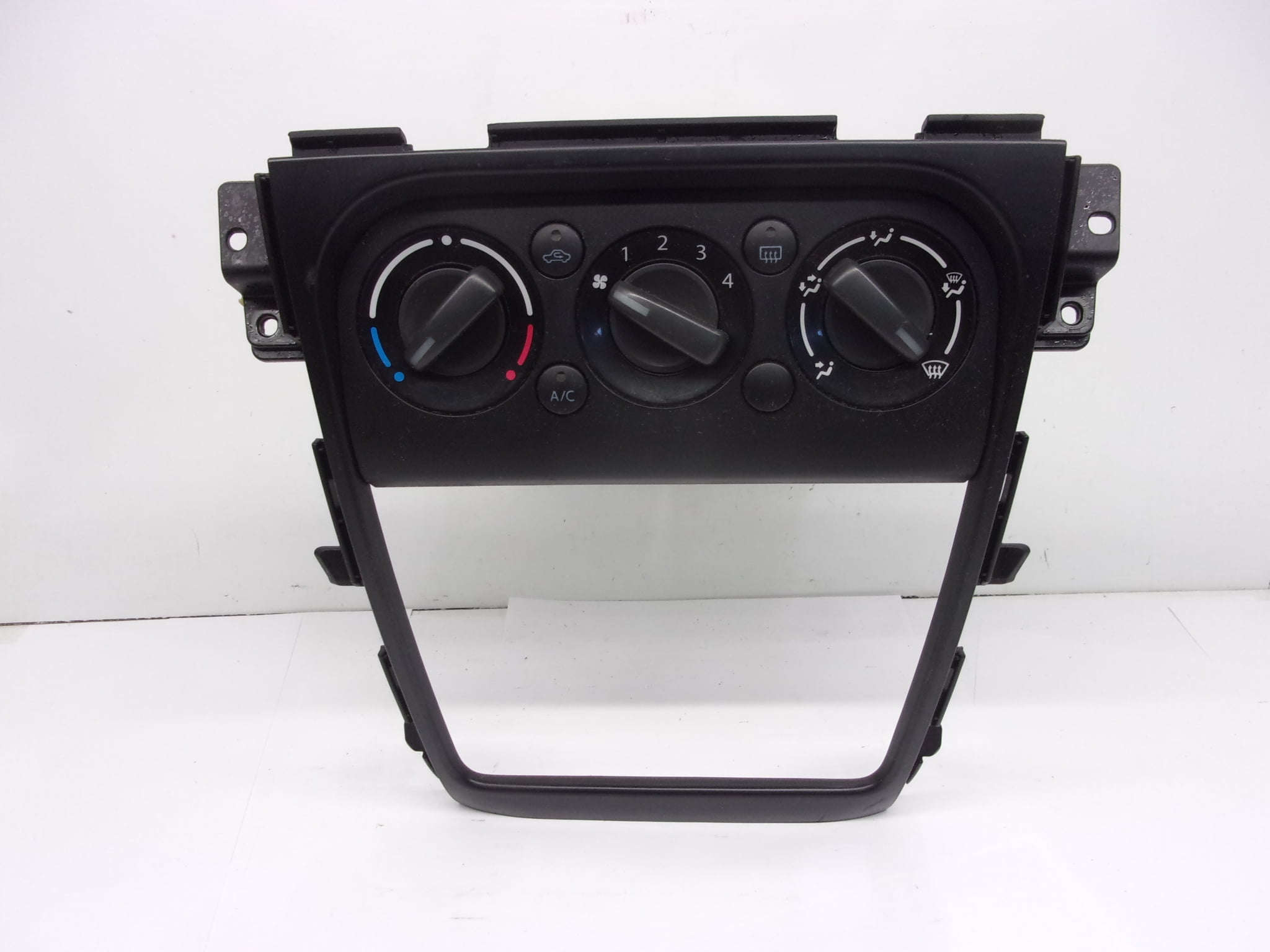 Pre-Owned 2007-2013 Suzuki SX4 Climate AC Heater Temperature Control OEM - Verify Specific Vehicle Fitment In Description - (Good)
