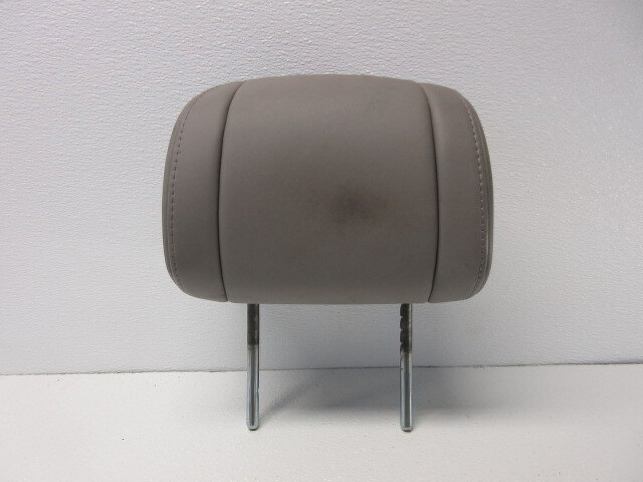 Pre-Owned 2009-2011 Honda Pilot Driver LH Front Headrest OEM LKQ - Verify Specific Vehicle Fitment In Description - (Good)