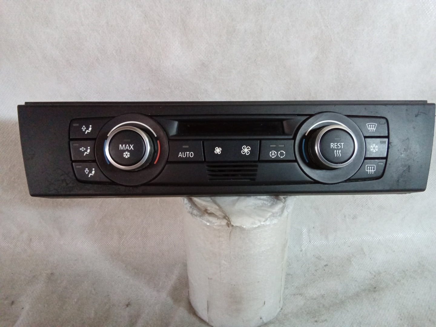 Pre-Owned 2009 BMW 328i Automatic AC Temperature Control 64119199261 OEM LKQ (Good)