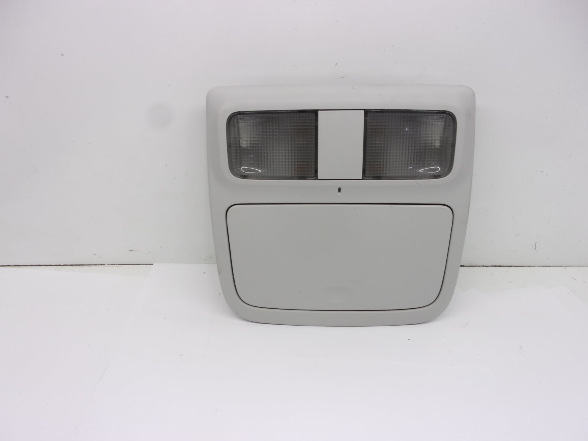 Pre-Owned 2009 Subaru Forester Overhead Roof Center Console OEM - Verify Specific Vehicle Fitment In Description - (Good)