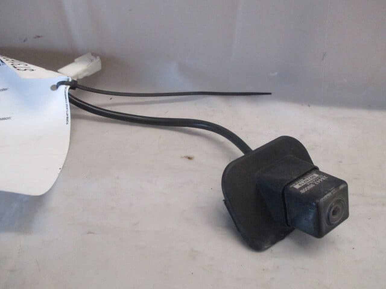 Pre-Owned 2010 2011 2012 2013 Nissan Maxima Rear View Camera Lid Mount OEM (Good)