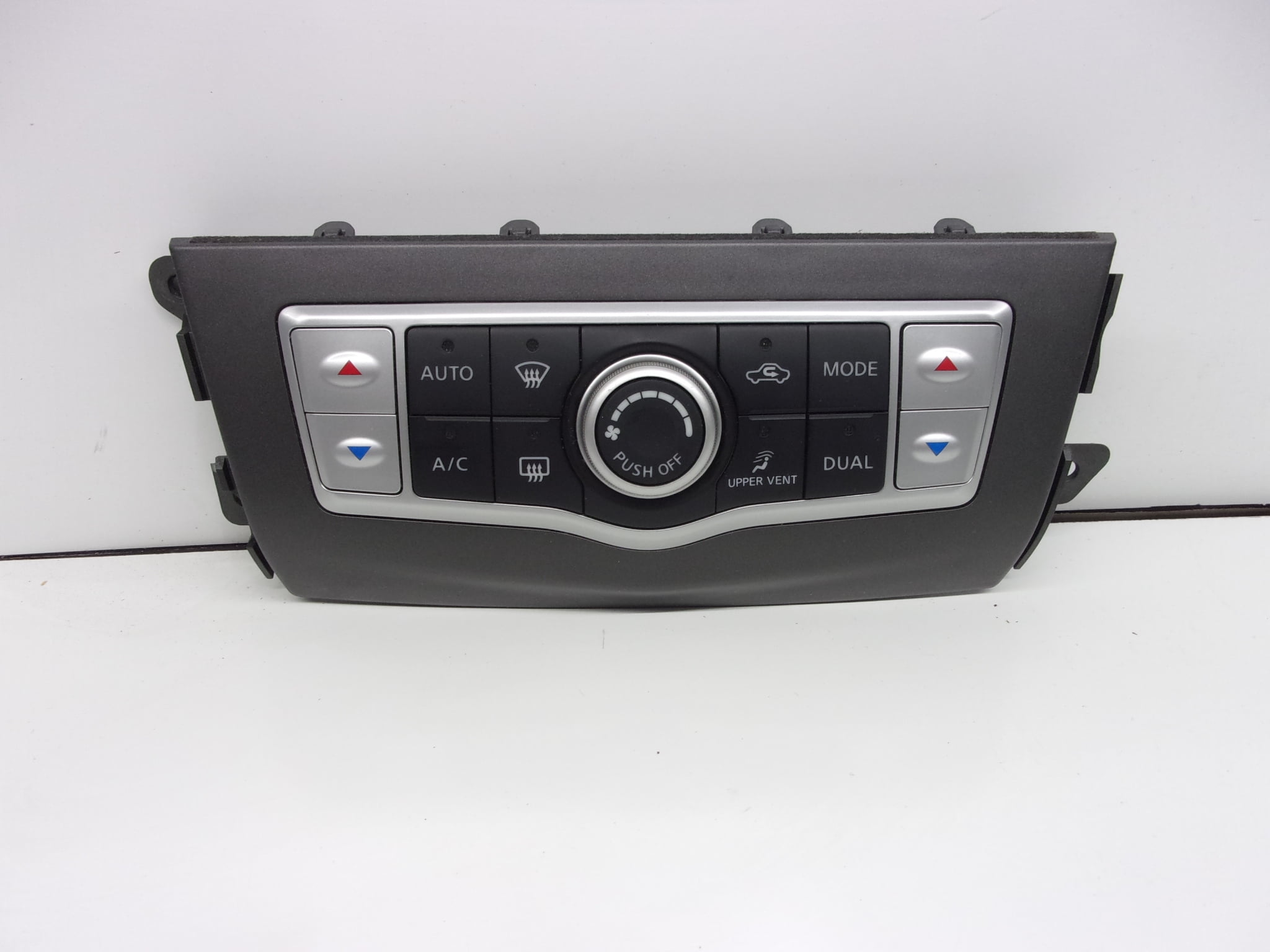 Pre-Owned 2010-2014 Nissan Murano Climate AC Heater Temperature Control 27500-1V40A OEM (Good)