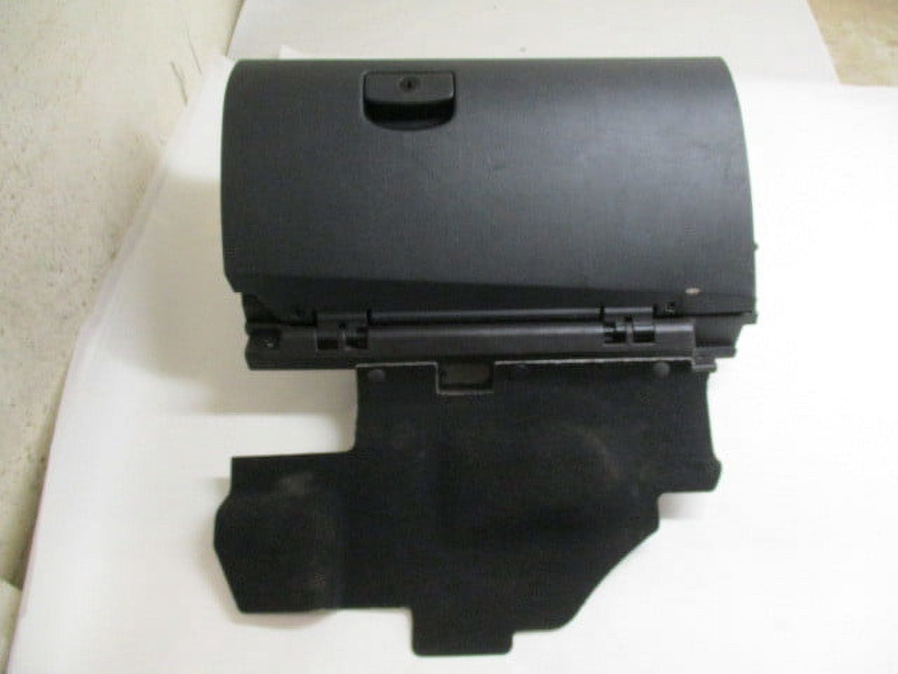 Pre-Owned 2010-2014 Subaru Legacy Black Glovebox Glove Box Assembly OEM LKQ (Good)