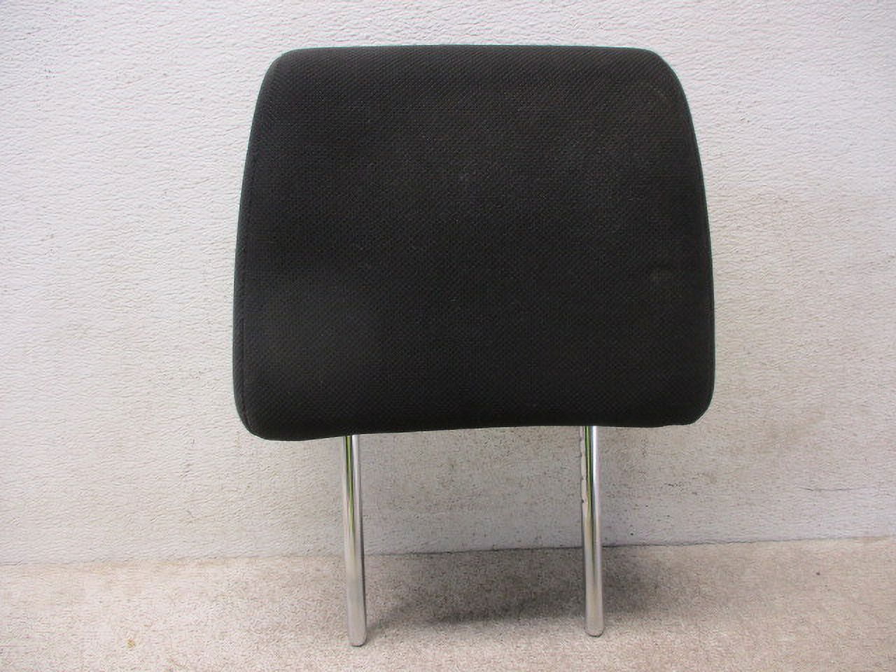 Pre-Owned 2010-2015 Nissan Rogue LH or RH Front Headrest OEM LKQ - Verify Specific Vehicle Fitment In Description - (Good)