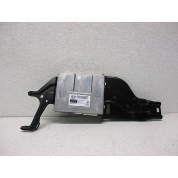 Pre-Owned 2010 Lexus ES350 Telematics Transceiver Communication Module 8674175020 OEM LKQ (Good)