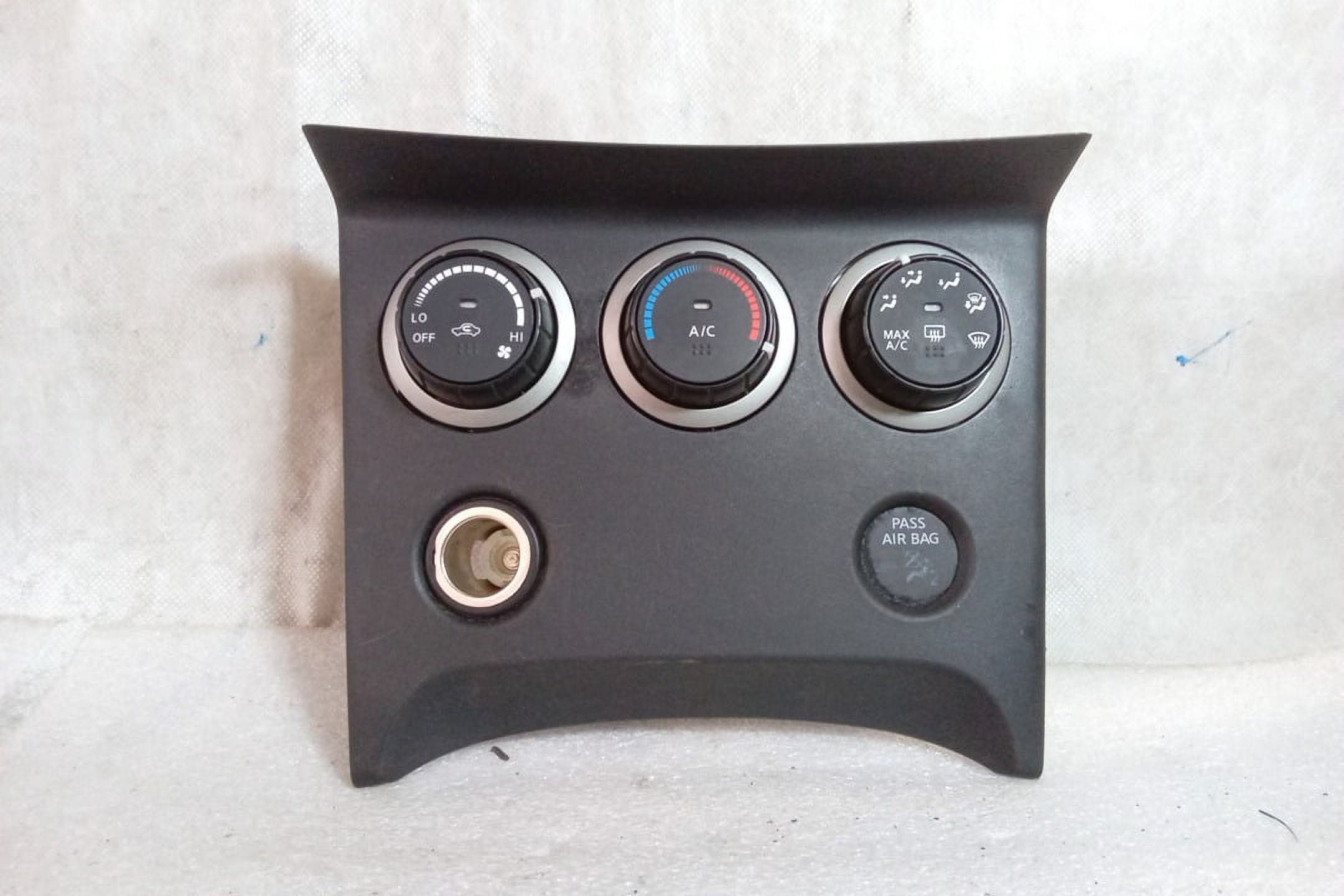 Pre-Owned 2010 Nissan Rogue Manual AC Temperature Control Unit 27500JM00A OEM LKQ (Good)