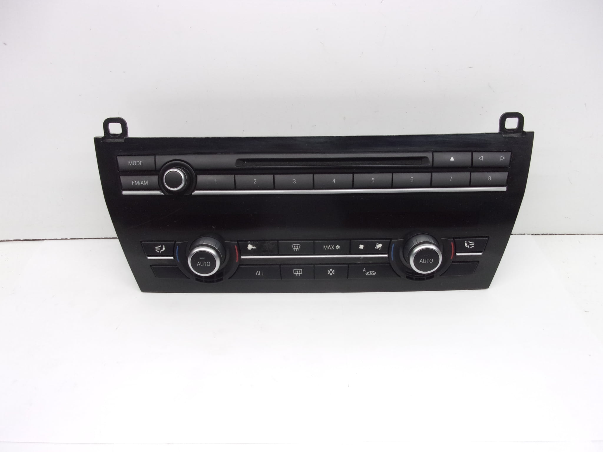 Pre-Owned 2011-2012 BMW 740i Radio Control Climate AC Heater Temperature Control Panel OEM (Good)