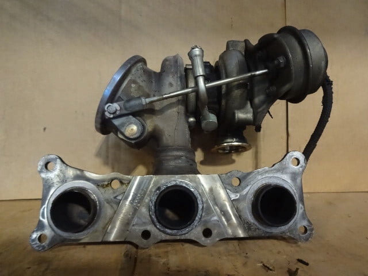 Pre-Owned 2011 BMW 740 Rear 3.0L Turbo Charger OEM - Verify Specific Vehicle Fitment In Description - (Good)