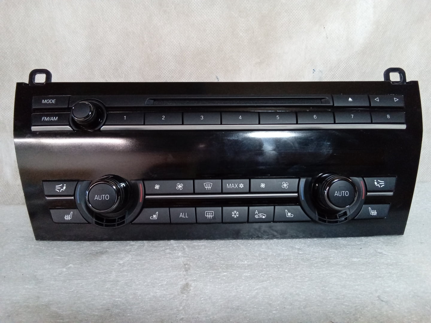 Pre-Owned 2011 BMW 750LI Dash Mounted Audio HVAC Temperature Seats Control Panel OEM LKQ (Good)