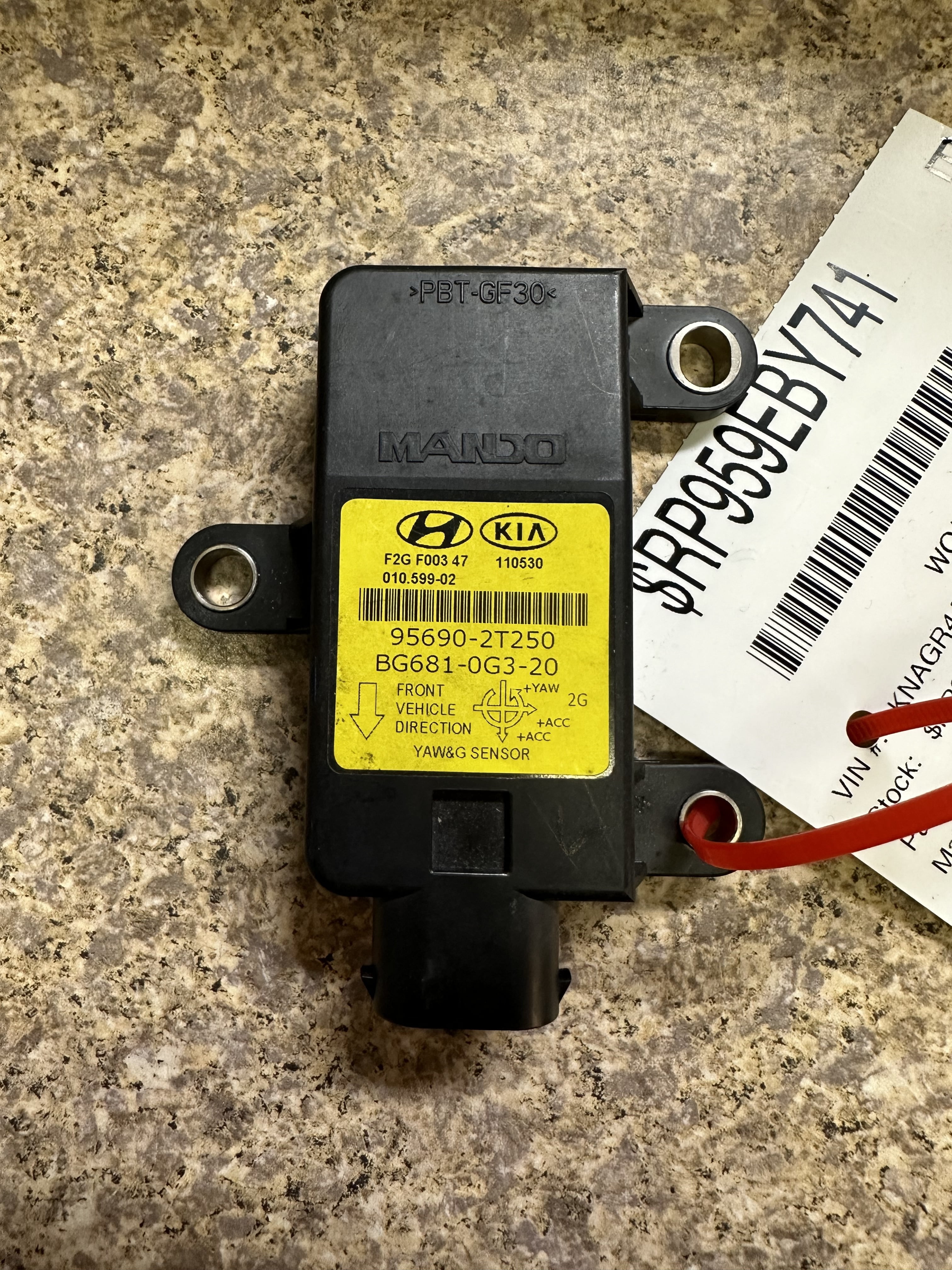 Pre-Owned 2011 Kia Optima Yaw Rate Sensor Stability Control OEM LKQ (Good)