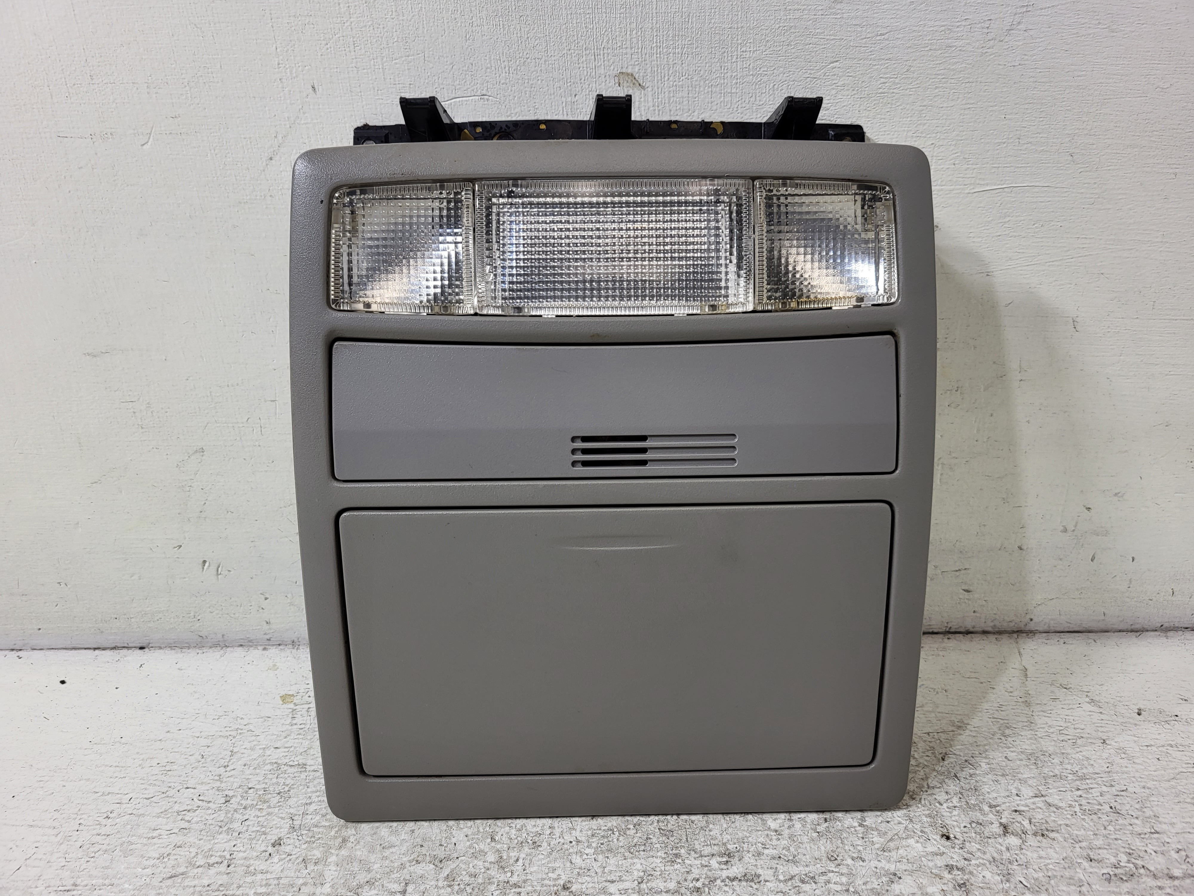 Pre-Owned 2011 Toyota Camry Roof Overhead Console OEM LKQ - Verify Specific Vehicle Fitment In Description - (Good)