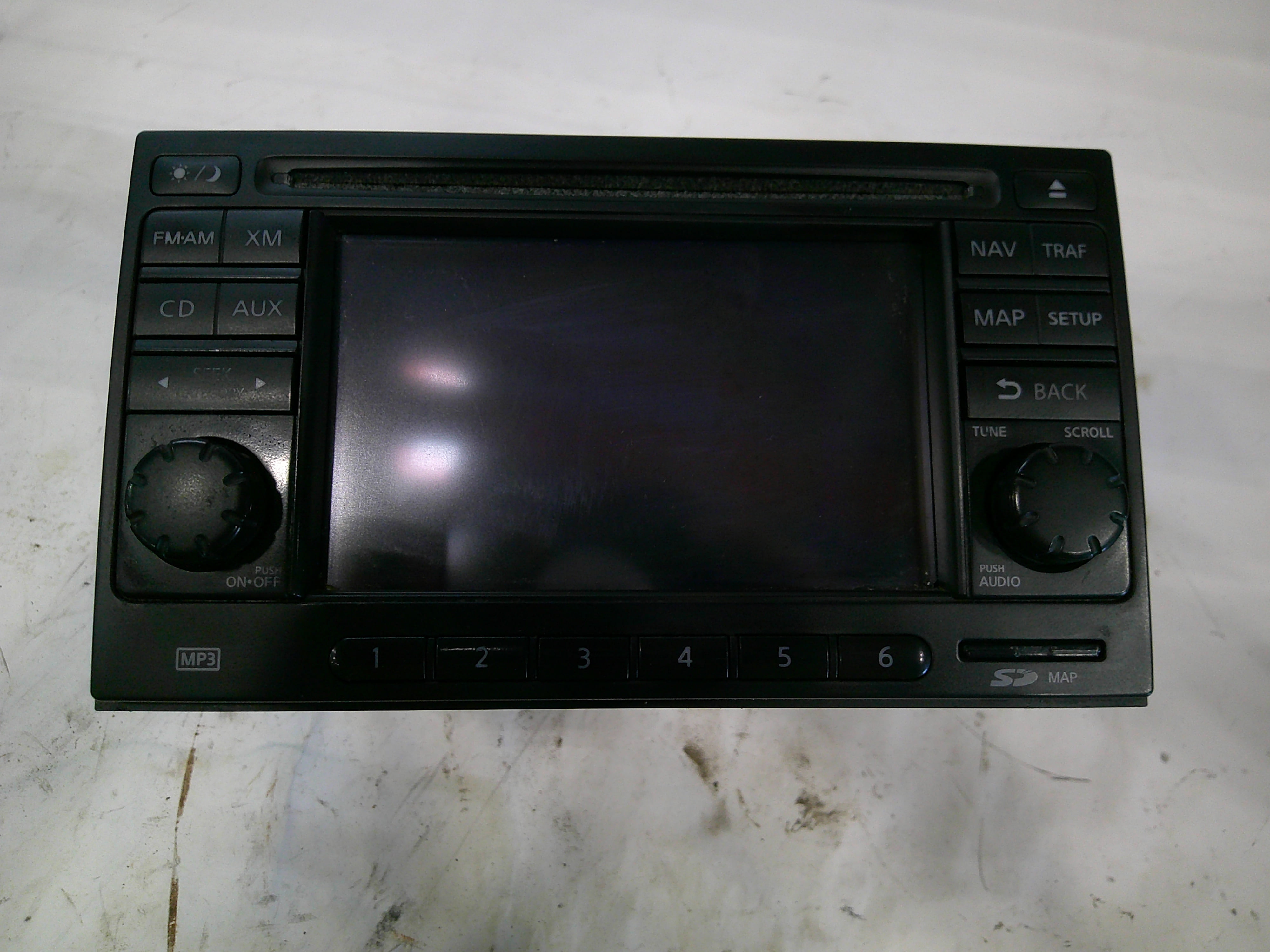 Pre-Owned 2012 12 Nissan Versa Navigation Radio CD Player OEM LKQ - Verify Specific Vehicle Fitment In Description - (Good)