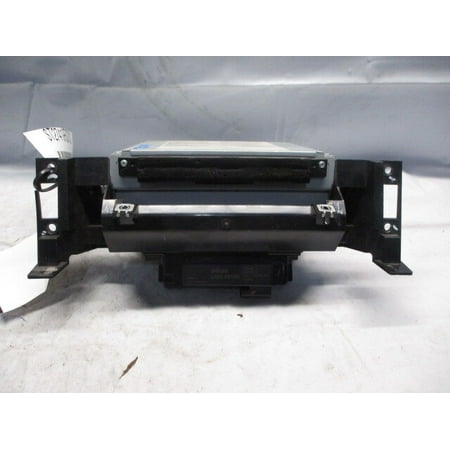 Pre-Owned 2012 2013 Land Rover Range Rover Evoque AM FM CD Radio Receiver w/Navigation OEM (Good)