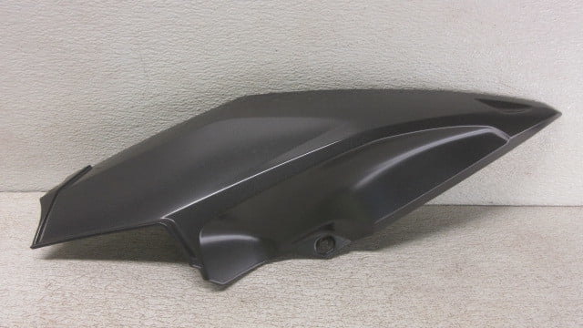 Pre-Owned 2012 BMW K1600 GTL RH Tank Fairing 8526400 OEM LKQ - Verify Specific Vehicle Fitment In Description - (Good)