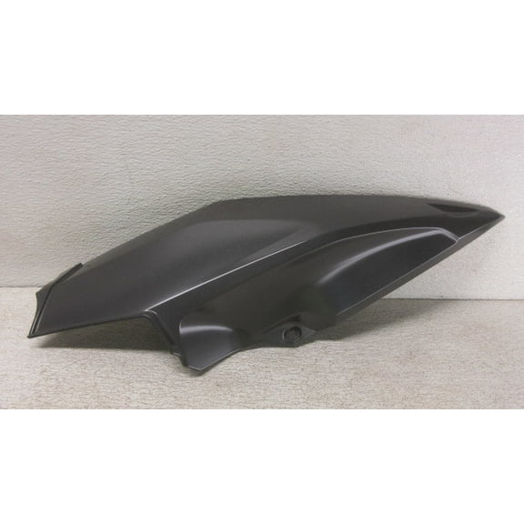 Pre-Owned 2012 BMW K1600 GTL RH Tank Fairing 8526400 OEM LKQ - Verify Specific Vehicle Fitment In Description - (Good)
