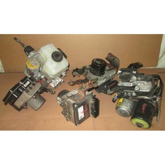 Pre-Owned 2013 2014 Toyota Camry Anti Lock Brake Actuator Pump Unit 63k Miles OEM LKQ - Verify Specific Vehicle Fitment In Description - (Good)