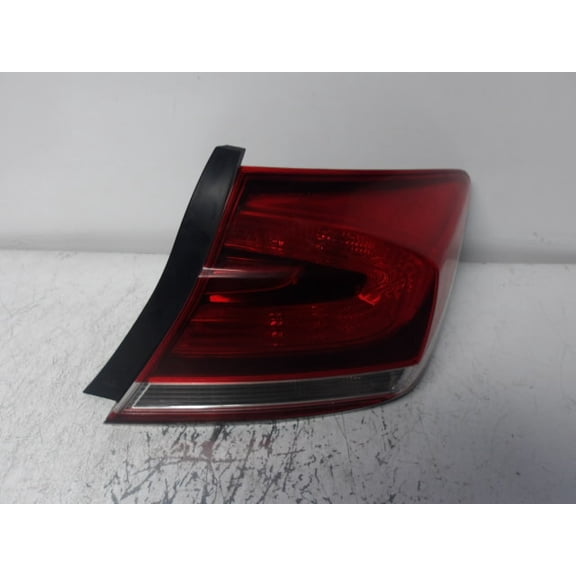 Pre-Owned 2013-2015 Honda Civic Passenger RH Tail Light Lamp OEM - Verify Specific Vehicle Fitment In Description - (Good)