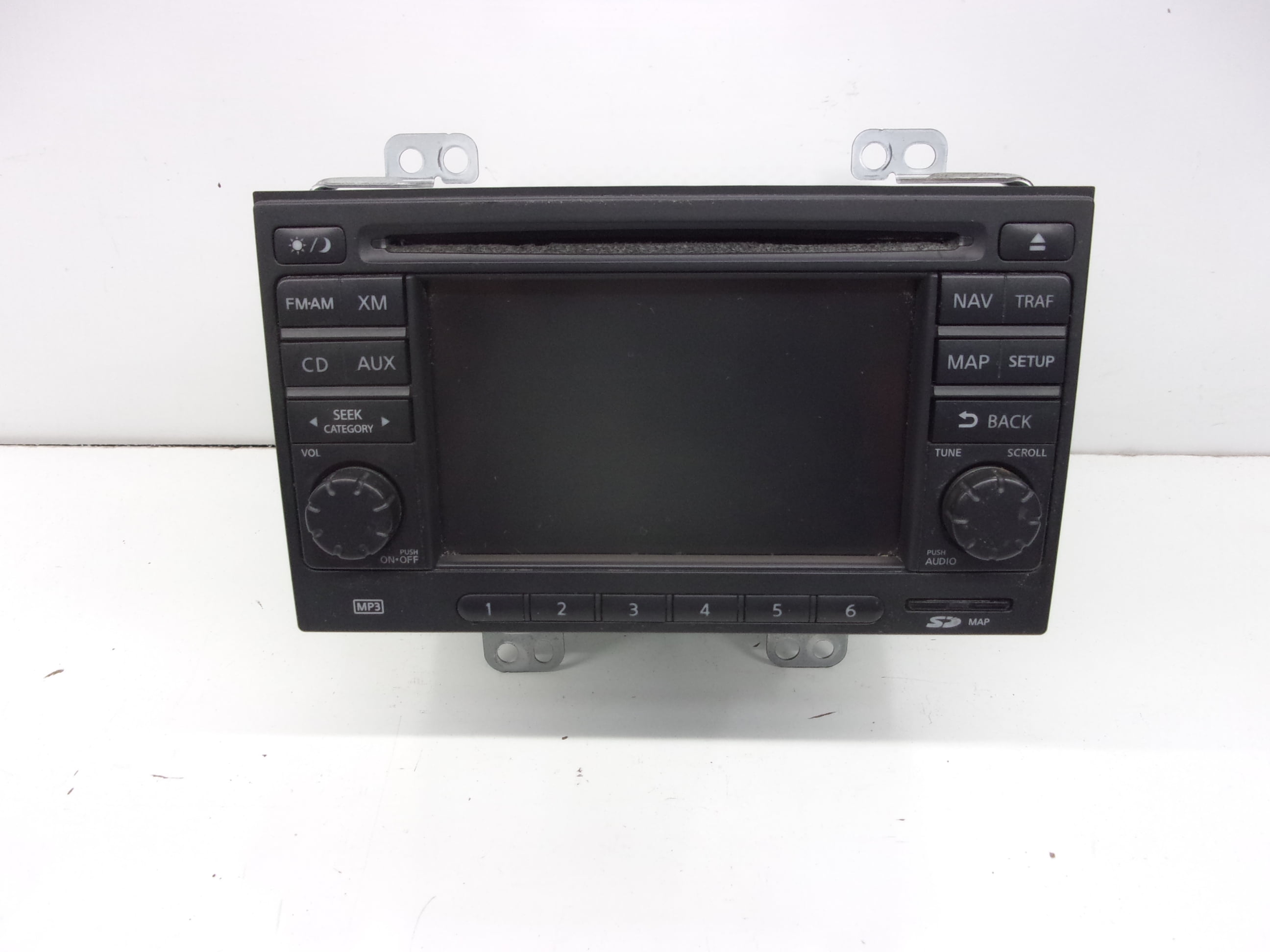 Pre-Owned 2013-2015 Nissan Rogue Satellite Navigation Radio Receiver CD Player OEM - Verify Specific Vehicle Fitment In Description - (Good)