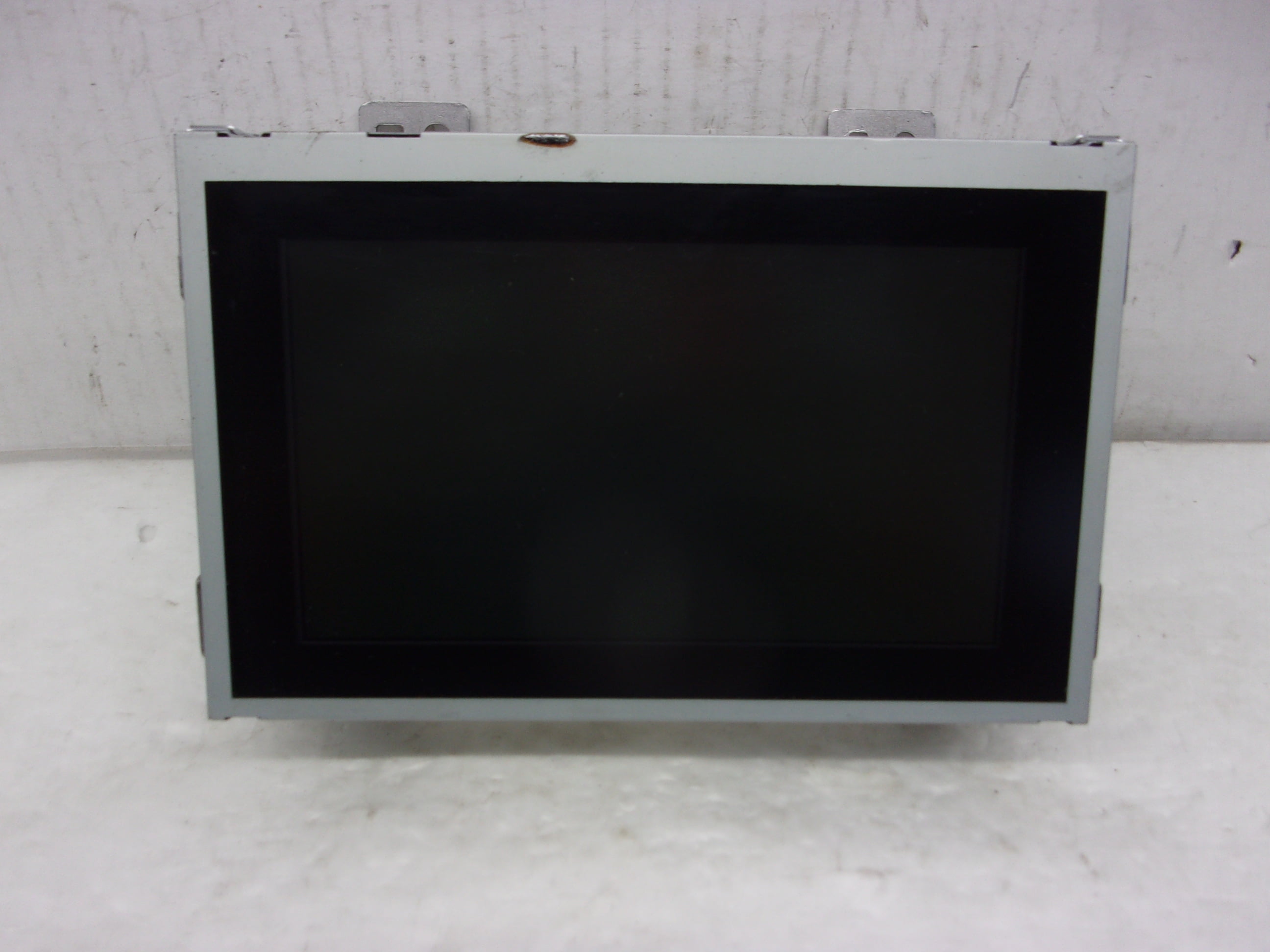 Pre-Owned 2013-2016 Nissan Pathfinder Information Display Screen OEM - Verify Specific Vehicle Fitment In Description - (Good)