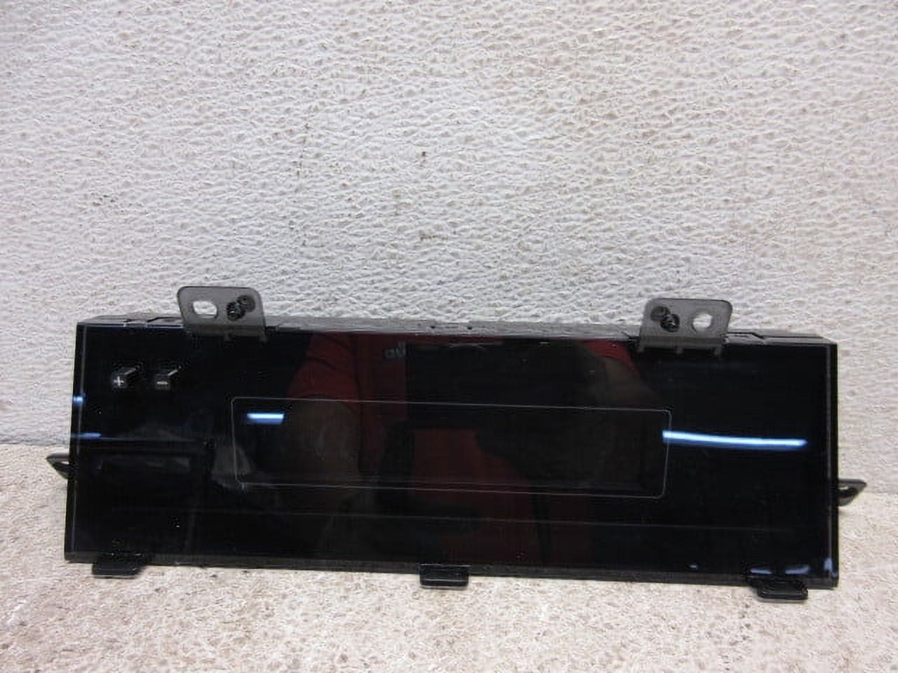 Pre-Owned 2013-2016 Subaru XV Crosstreck Clock & Temperature Display Screen OEM LKQ (Good)