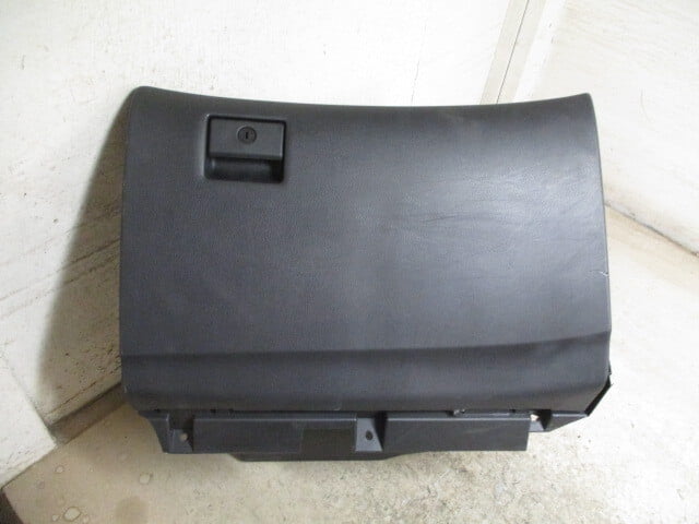 Pre-Owned 2013-2018 Nissan Pathfinder Black Glovebox Glove Box Assembly OEM LKQ - Verify Specific Vehicle Fitment In Description - (Good)