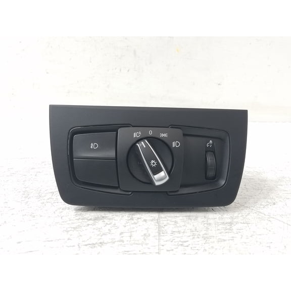 Pre-Owned 2013 BMW 328 Headlight Switch OEM LKQ (Good)