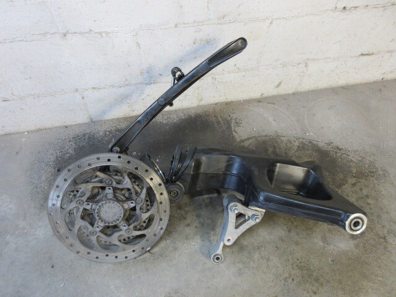 Pre-Owned 2013 BMW K1600GT Rear Swingarm w/ Rotor 8528478 OEM LKQ - Verify Specific Vehicle Fitment In Description - (Good)