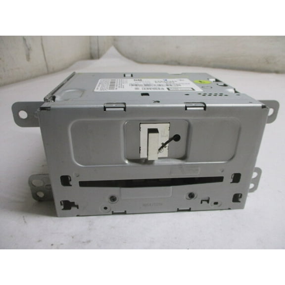 Pre-Owned 2013 Chevrolet Malibu Single Disc CD MP3 USB Radio Receiver OEM LKQ - Verify Specific Vehicle Fitment In Description - (Good)
