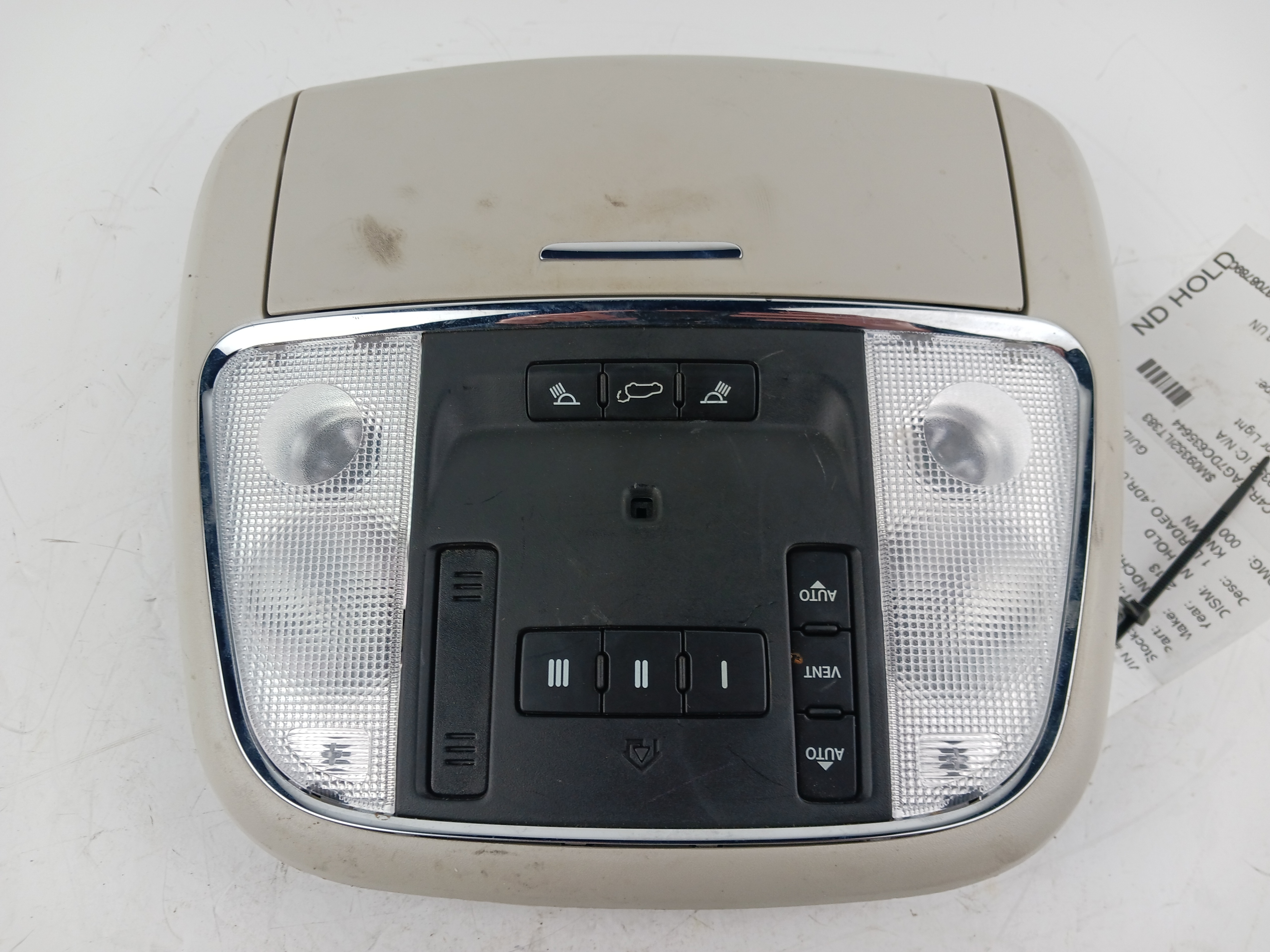 Pre-Owned 2013 Jeep Grand Cherokee Overhead Console Dome Light OEM (Good)