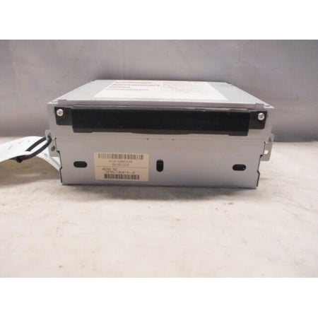 Pre-Owned 2013 Land Rover Range Rover Evoque AM FM CD Radio Receiver w/Navigation OEM (Good)