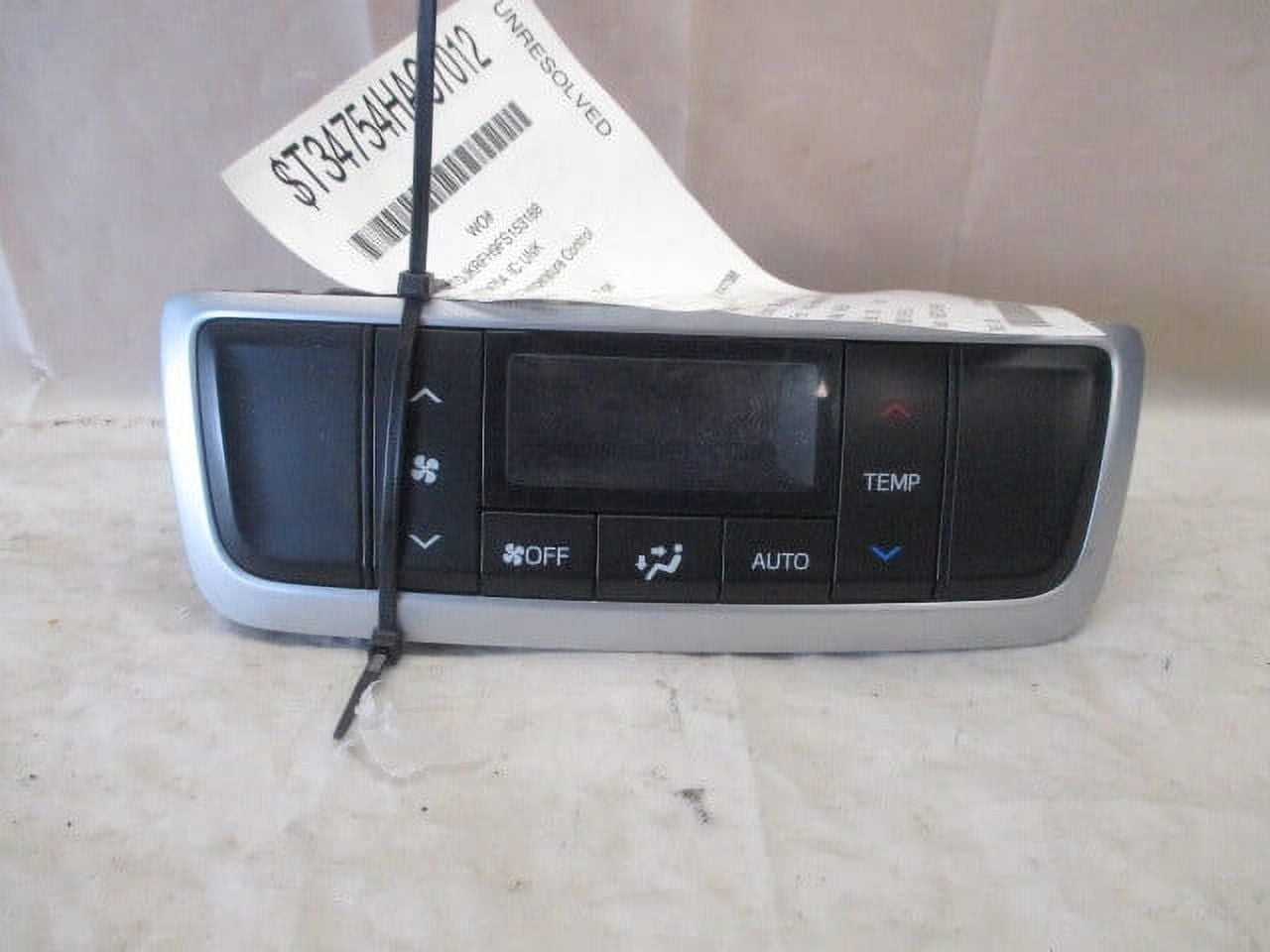 Pre-Owned 2014 2015 2016 Toyota Highlander Rear AC Heater Temperature Control Unit OEM (Good)