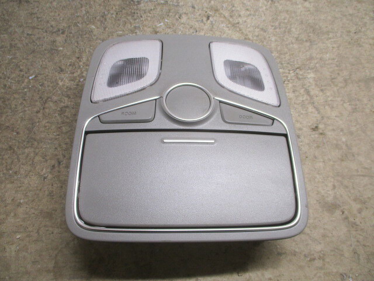 Pre-Owned 2014 2015 Kia Sorento Overhead Roof Console w/Lights OEM LKQ (Good)