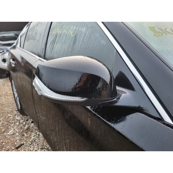 Pre-Owned 2014-2016 Infiniti Q50 Passenger RH Headlight Lamp OEM LKQ - Verify Specific Vehicle Fitment In Description - (Good)