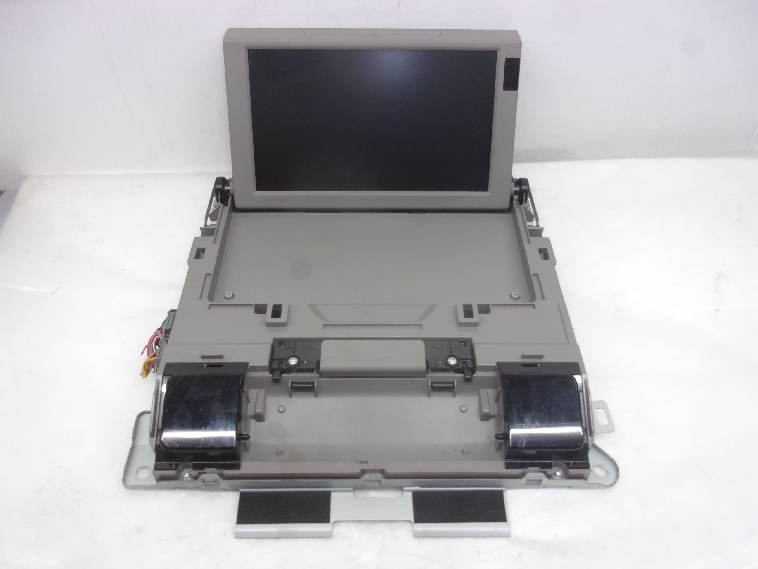 Pre-Owned 2014-2017 Honda Odyssey Overhead Roof DVD Entertainment Display Screen OEM - Verify Specific Vehicle Fitment In Description - (Good)