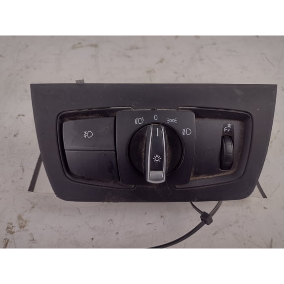Pre-Owned 2014 BMW 428i Headlight Switch OEM (Good)