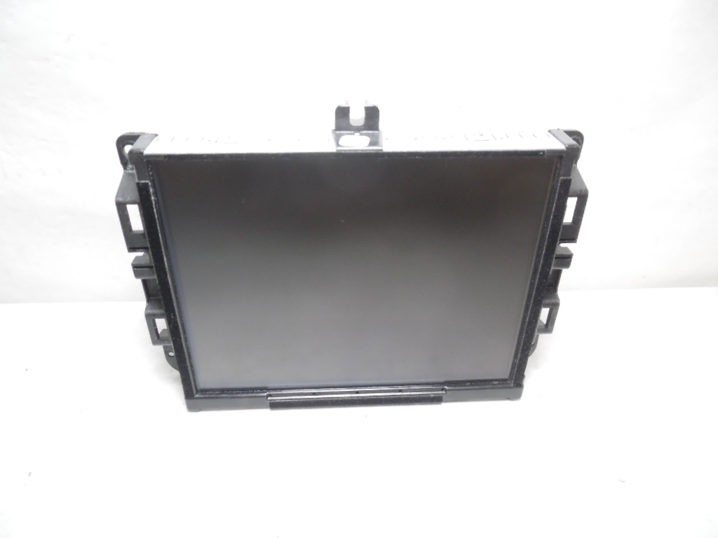 Pre-Owned 2014 Jeep Cherokee Radio Media Receiver w/ Uconnect Satellite & 8.4 Display OEM - Verify Specific Vehicle Fitment In Description - (Good)