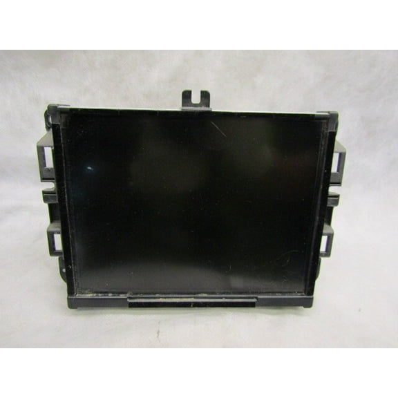 Pre-Owned 2014 Jeep Grand Cherokee AM FM Navigation Uconnect Radio Receiver OEM LKQ - Verify Specific Vehicle Fitment In Description - (Good)