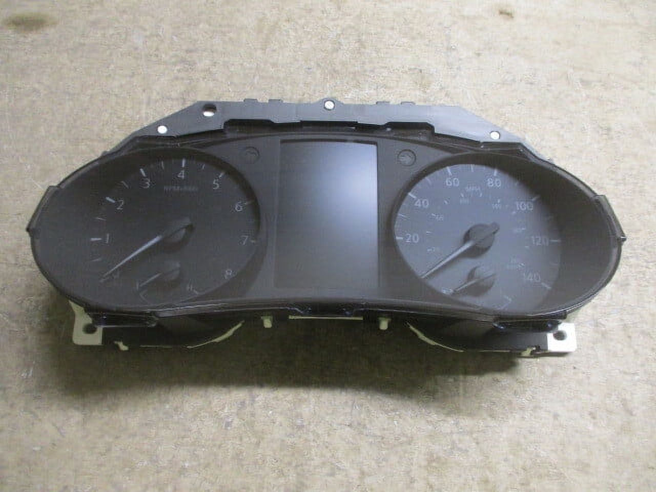 Pre-Owned 2014 Nissan Rogue Speedometer Speedo Cluster MPH 106K OEM LKQ (Good)