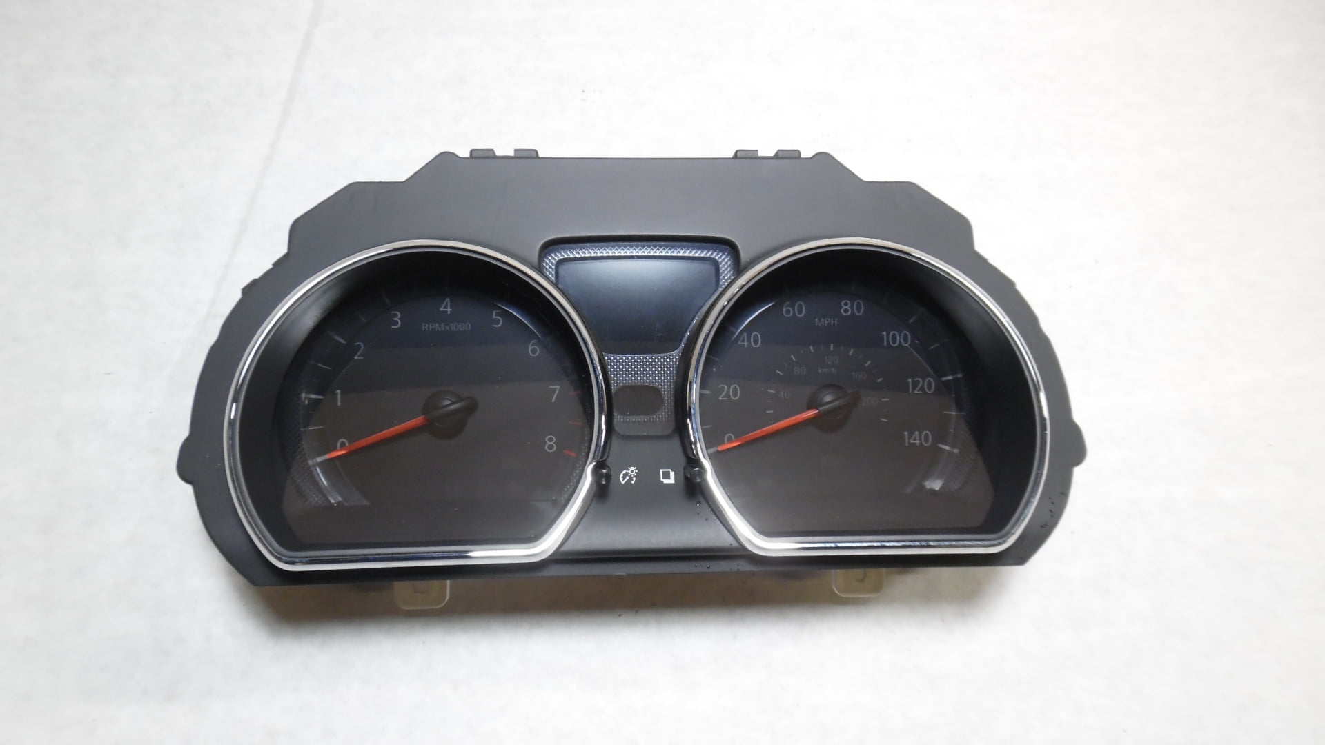Pre-Owned 2014 Nissan Versa Note Hatchback Speedometer Speedo Cluster MPH OEM (Good)