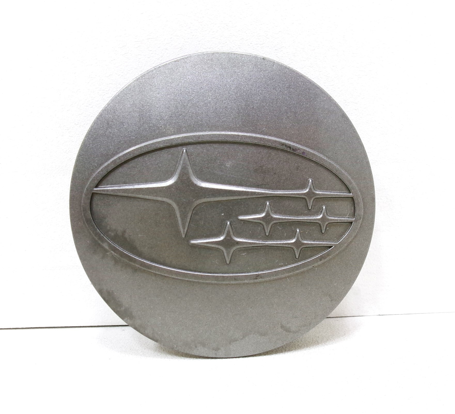 Pre-Owned 2014 Subaru Impreza Wheel Center Cap 28821SA030 OEM (Good)