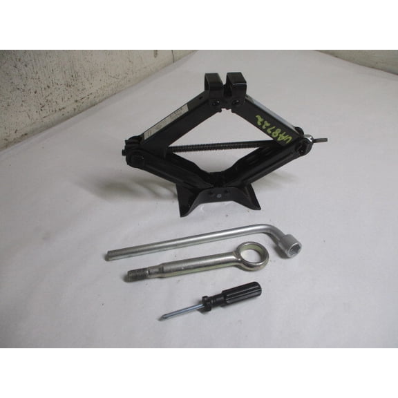 Pre-Owned 2014 Subaru Impreza Wheel Tire Jack Assembly w/Tools OEM LKQ - Verify Specific Vehicle Fitment In Description - (Good)
