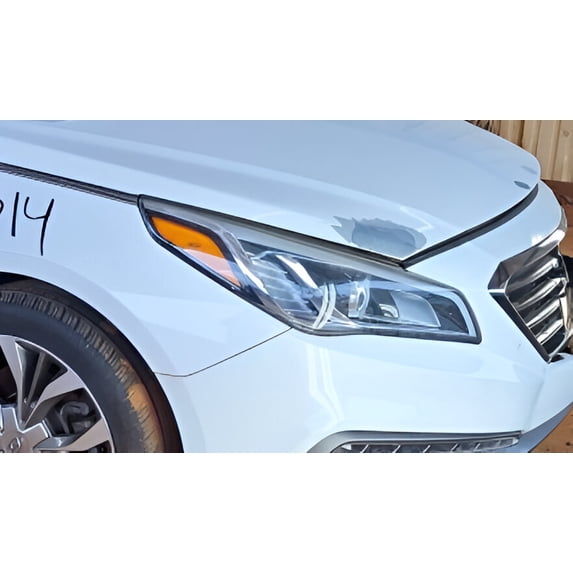 Pre-Owned 2015-2016 Hyundai Sonata RH Passenger Side Head Light Lamp OEM - Verify Specific Vehicle Fitment In Description - (Good)