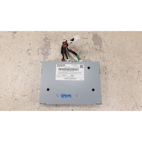 Pre-Owned 2015-2017 Toyota Sienna Satellite Radio Receiver OEM LKQ - Verify Specific Vehicle Fitment In Description - (Good)