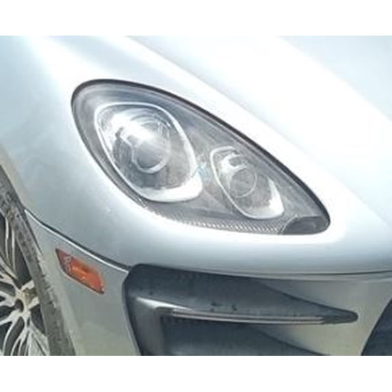 Pre-Owned 2015-2018 Porsche Macan RH Passenger Xenon HID Head Lamp OEM LKQ - Verify Specific Vehicle Fitment In Description - (Good)