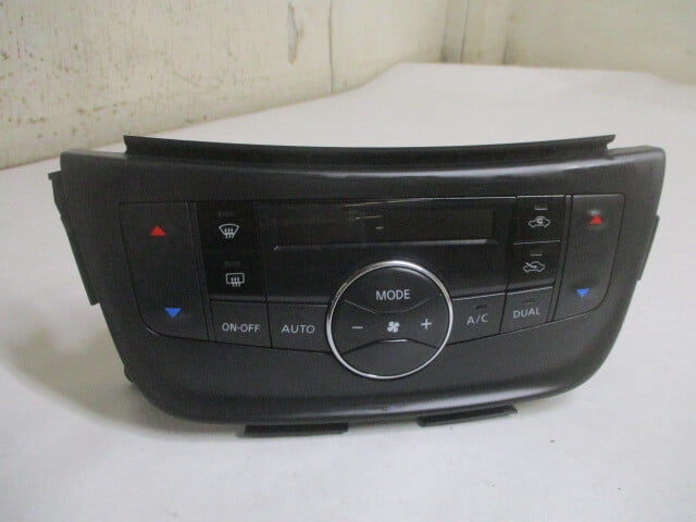 Pre-Owned 2015-2019 Nissan Sentra Automatic Climate AC Heater Temperature Control OEM LKQ - Verify Specific Vehicle Fitment In Description - (Good)