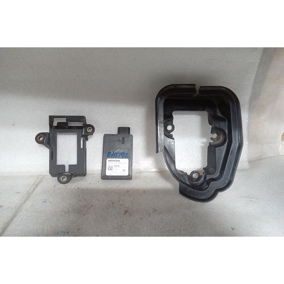 Pre-Owned 2015 Acura TLX Driver Side Quarter Mounted BSA Radar Unit 369358TZ3A120 OEM LKQ (Good)