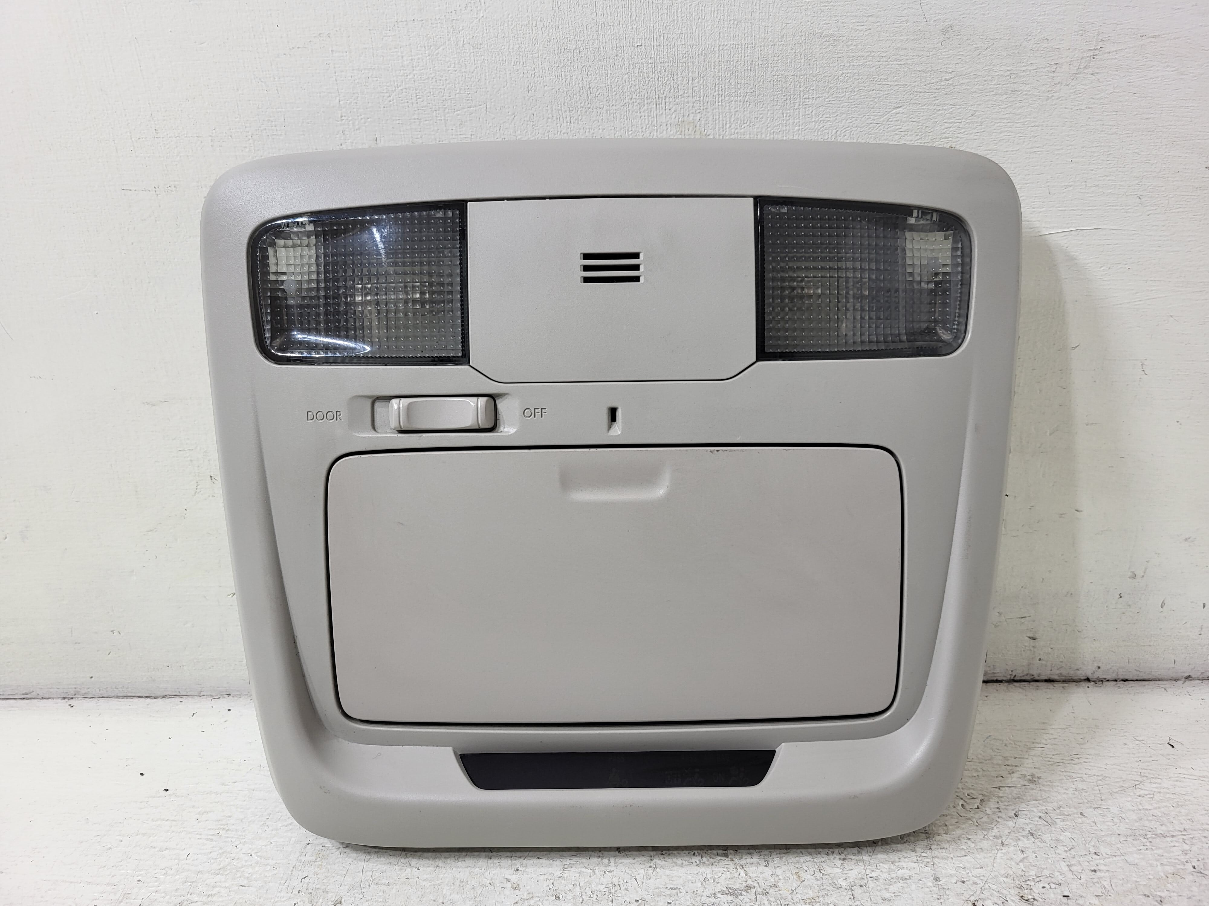 Pre-Owned 2015 Subaru Legacy Roof Overhead Console OEM LKQ - Verify Specific Vehicle Fitment In Description - (Good)
